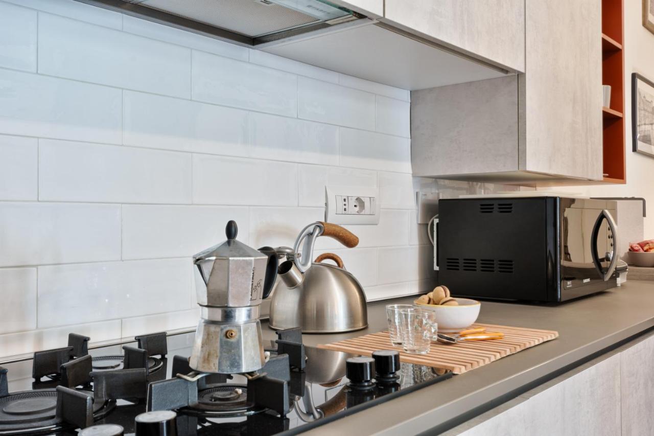Casa Lena By Apartments To Art Turin Bagian luar foto