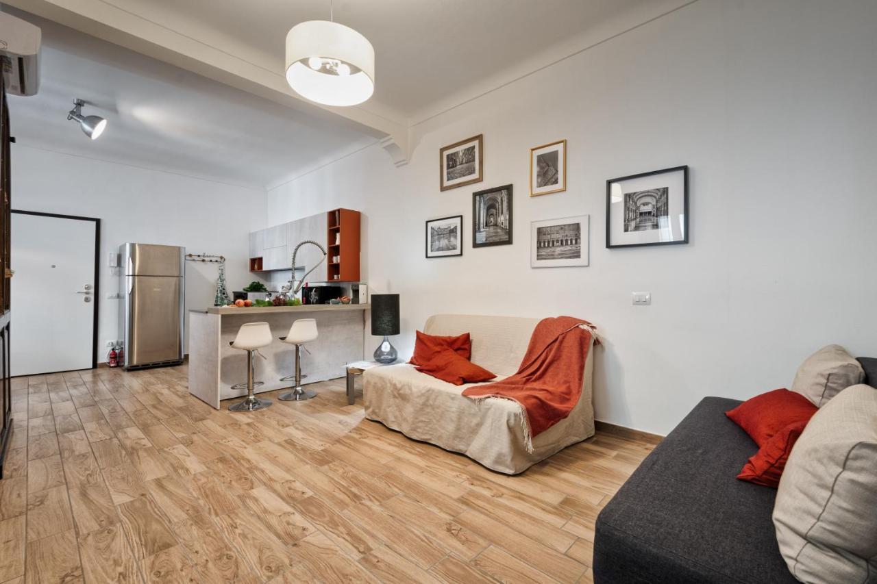 Casa Lena By Apartments To Art Turin Bagian luar foto